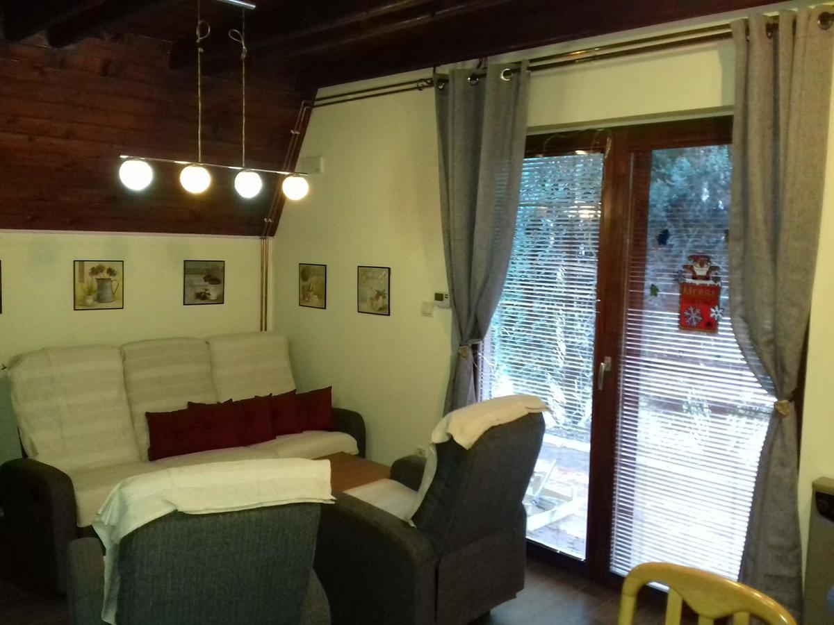 פרוצ'ץ Viola I Detelina Apartments מראה חיצוני תמונה